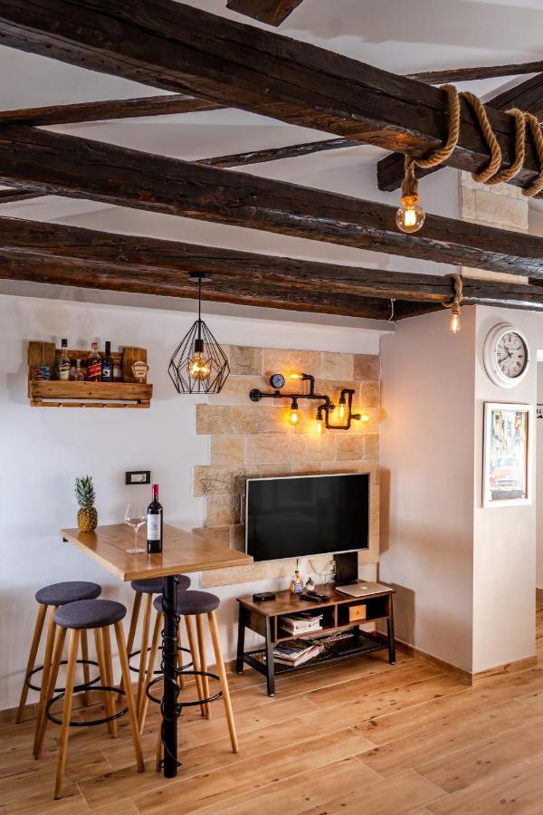Apartment Ami Split Luaran gambar